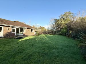 Photo 7- click for photo gallery